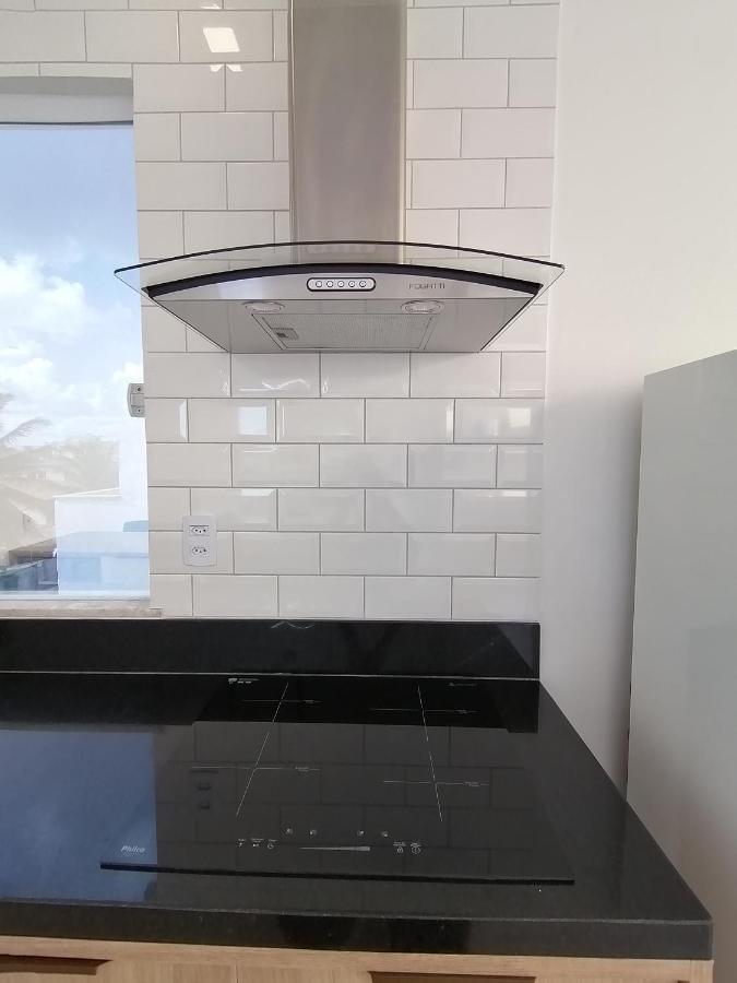 Triplex Pe Na Areia Com 3 Suites Proximo Salvador Lauro de Freitas Kültér fotó