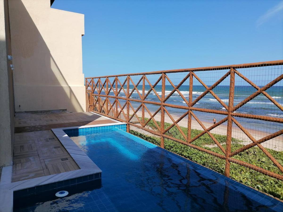 Triplex Pe Na Areia Com 3 Suites Proximo Salvador Lauro de Freitas Kültér fotó