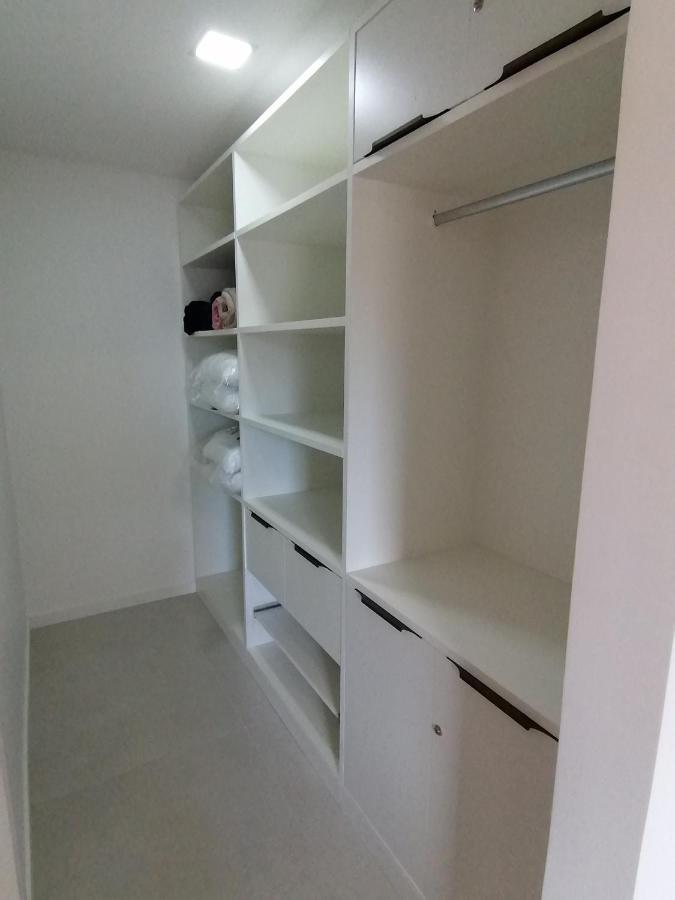 Triplex Pe Na Areia Com 3 Suites Proximo Salvador Lauro de Freitas Kültér fotó